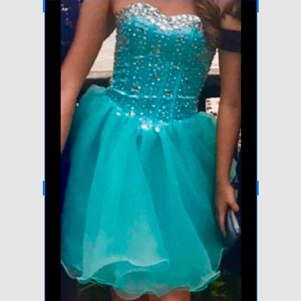 Elegant Blue Strapless Prom Dress